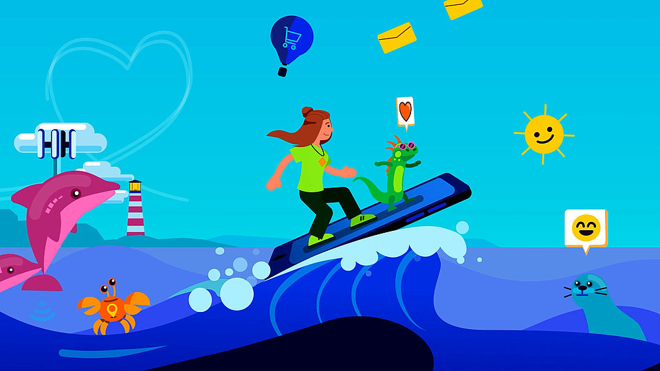 Frau surft mit einem Mobiltelefon auf einer Welle